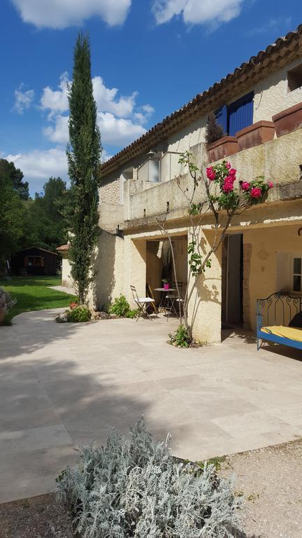 Domaine De Bertrandy Bed and Breakfast Allemagne-en-Provence Εξωτερικό φωτογραφία